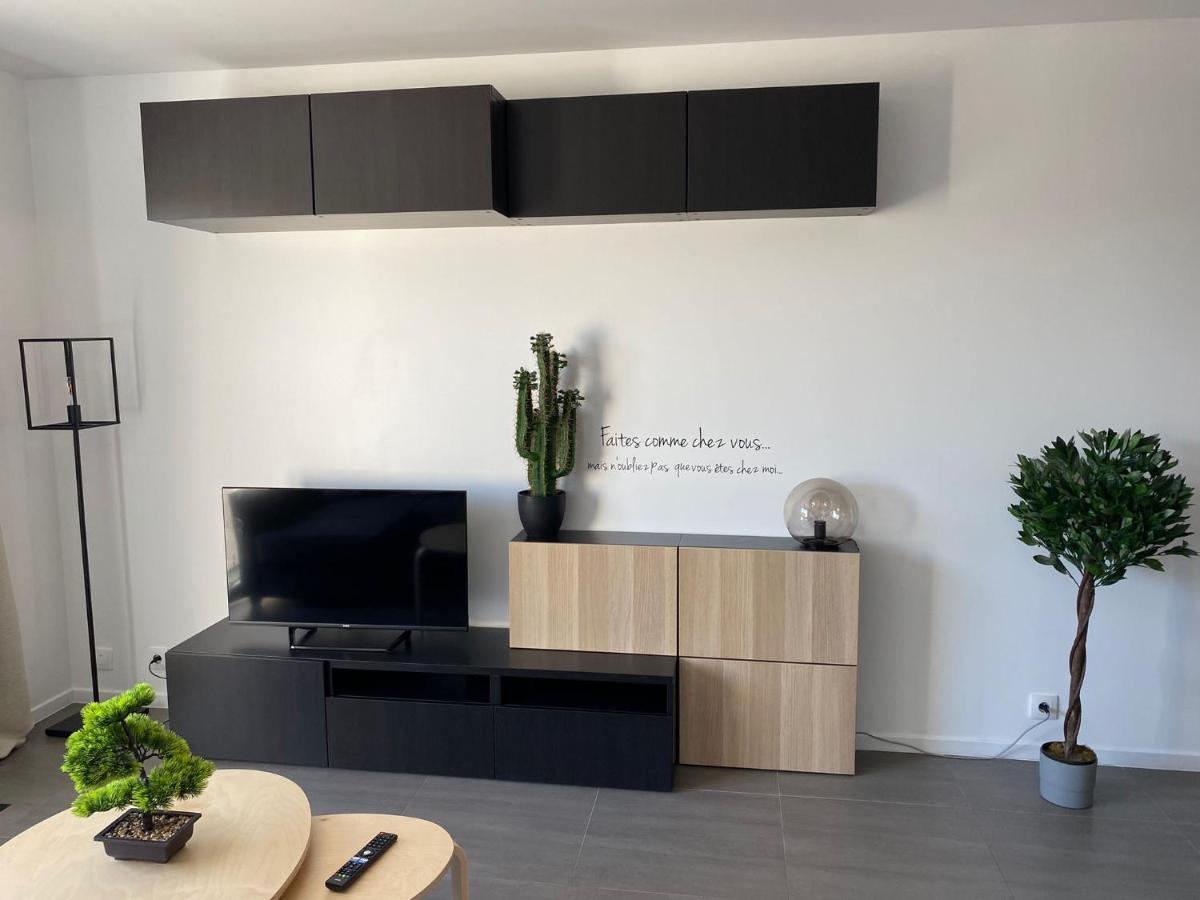 Gold Cocoon T3 74M2 Proche Centre Ville Villejust Εξωτερικό φωτογραφία