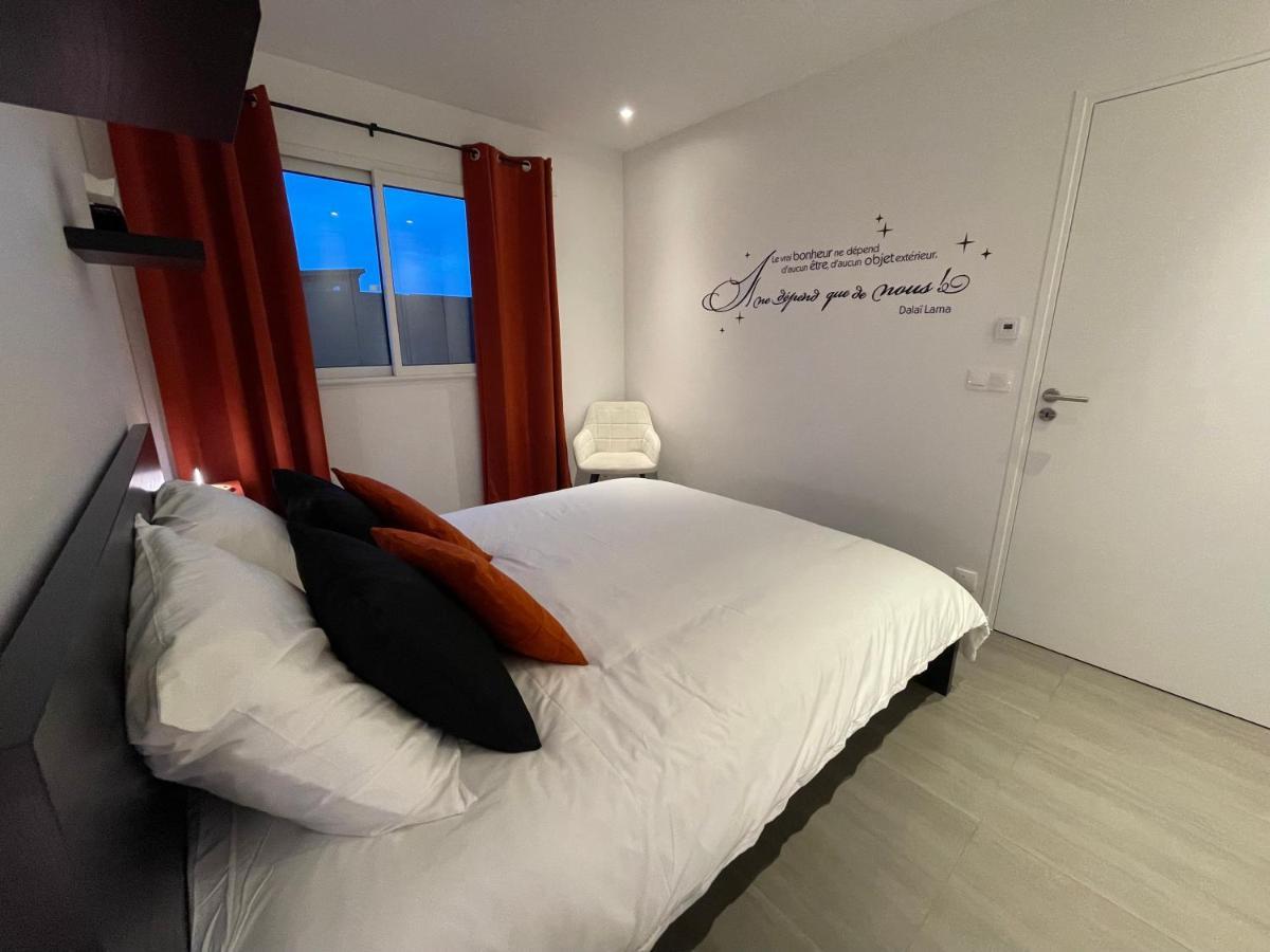 Gold Cocoon T3 74M2 Proche Centre Ville Villejust Εξωτερικό φωτογραφία